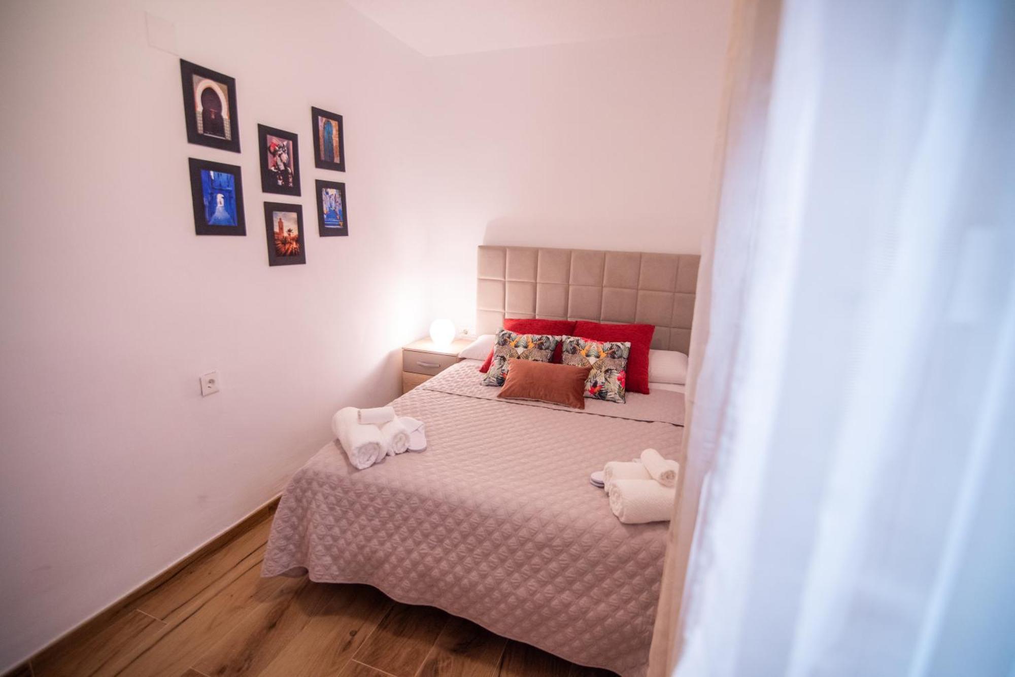 Naisa Apartamento Turistico Villena Exterior photo